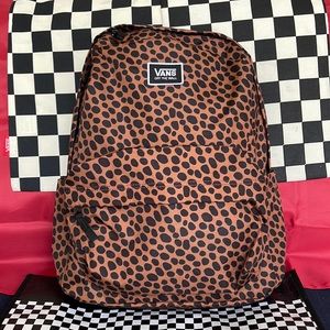 VANS
OLD SKOOL H20 BACKPACK
Leopard print